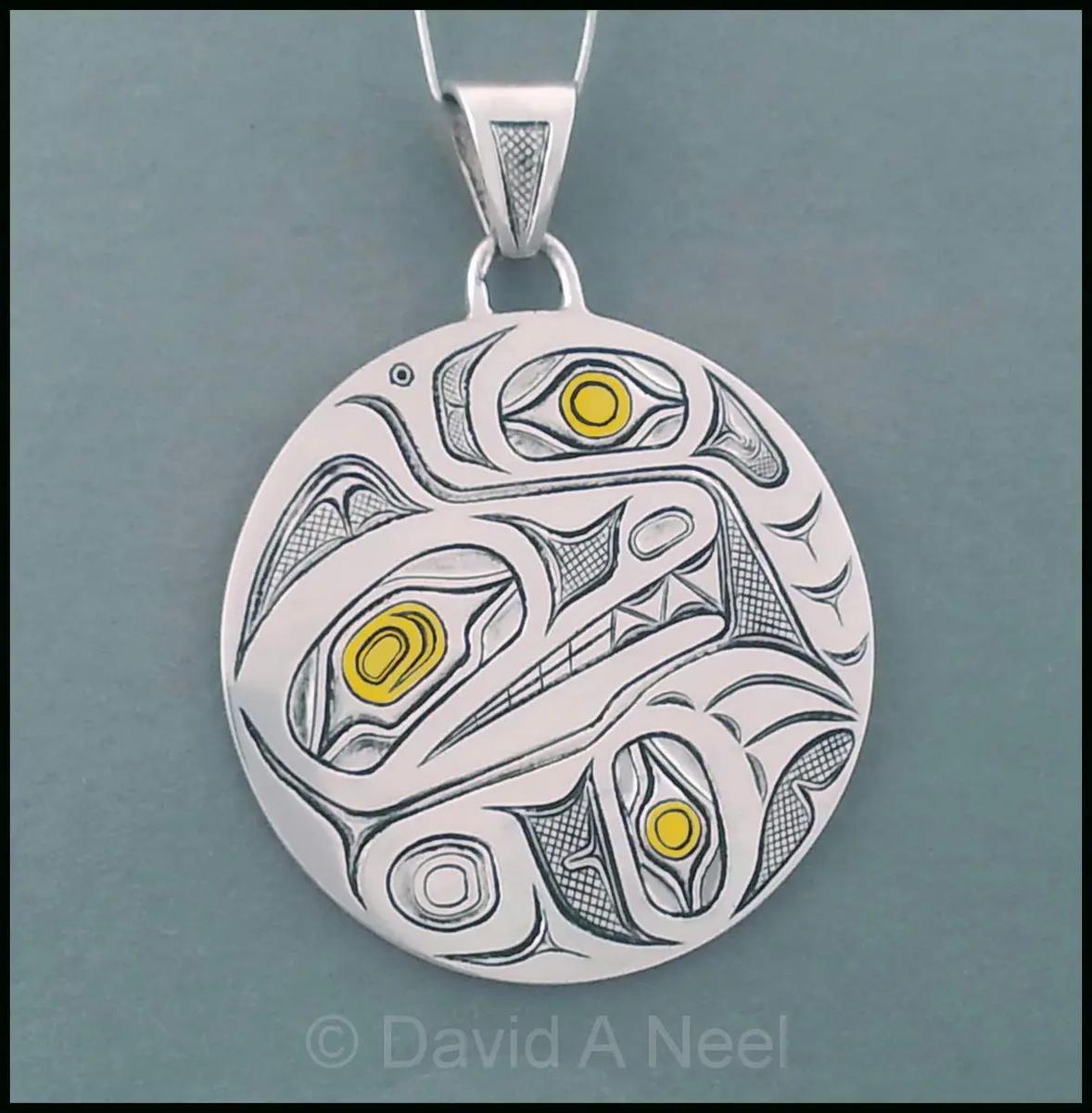 Wolf Pendant, Silver & Gold