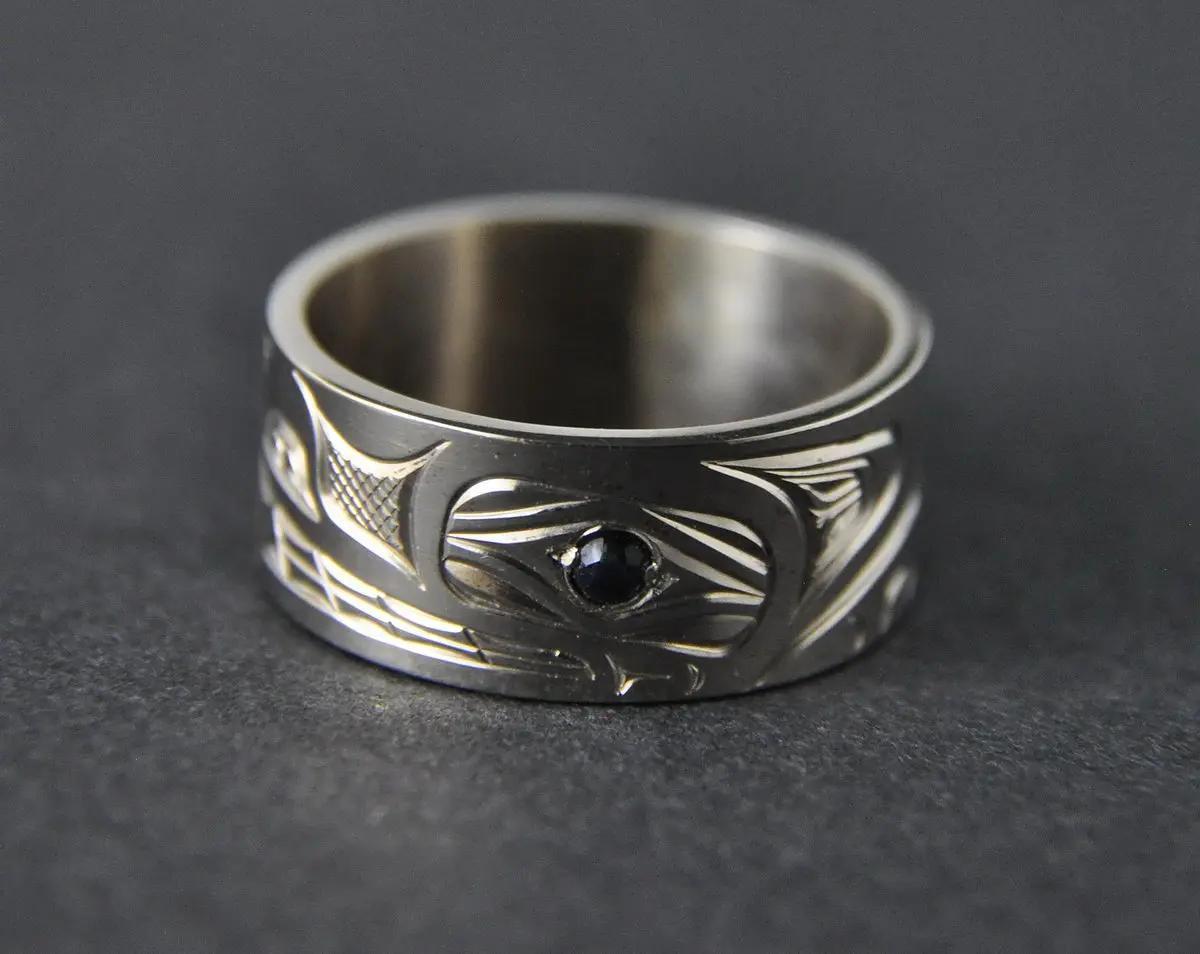 Wolf Ring, White Gold &  Sapphire Eye
