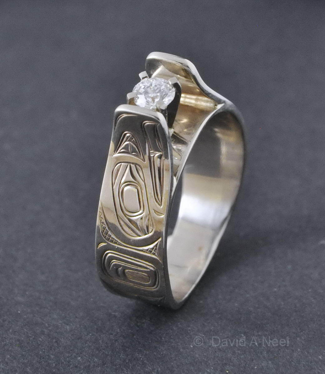 Eagle Diamond & White Gold Ring