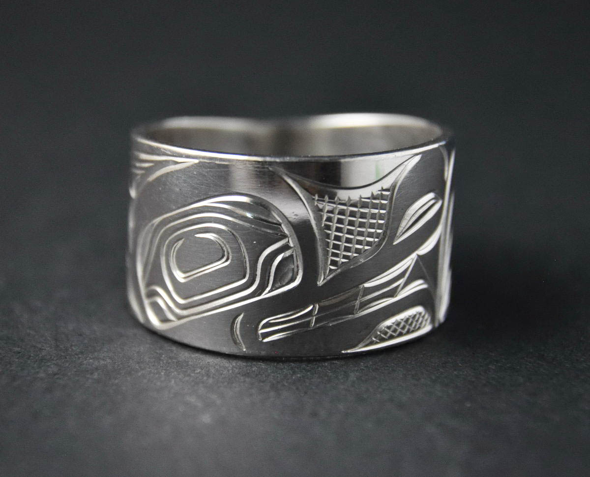 Wolf Wide Silver Ring