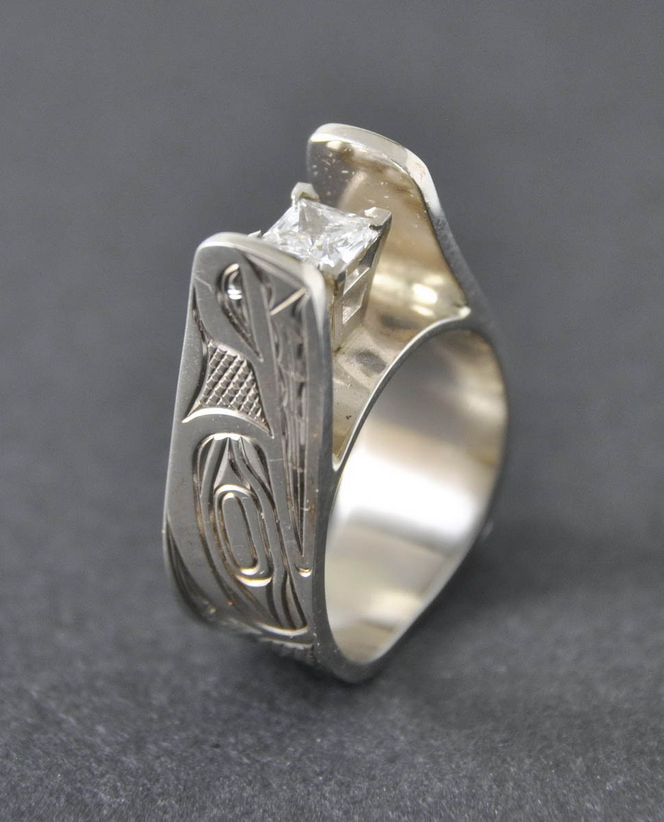 Wolf Diamond White Gold Ring