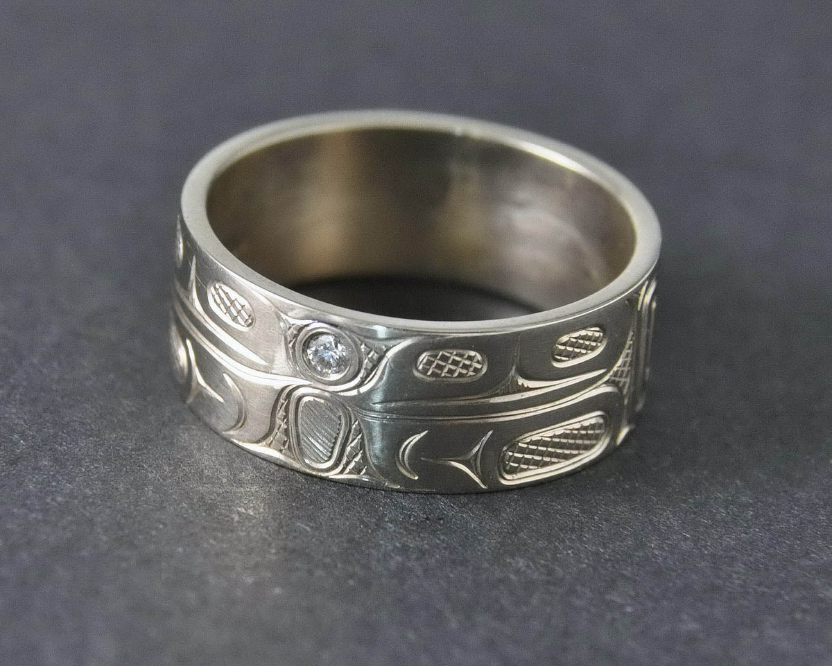 Dragonfly White Gold Ring