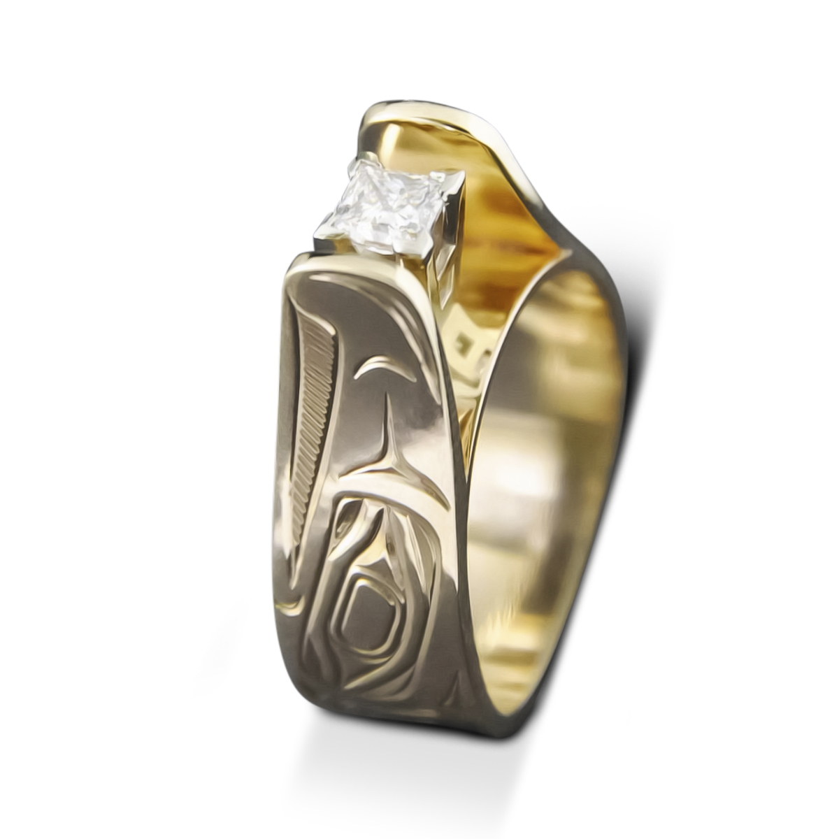 Salmon Diamond & Gold Ring